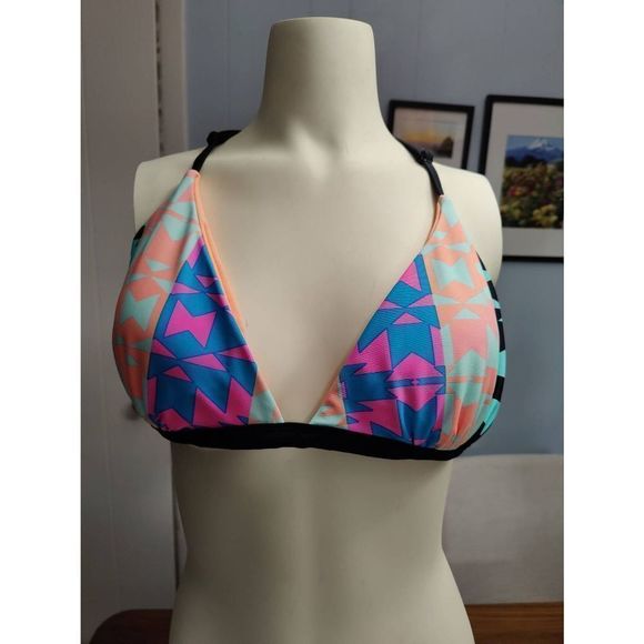 Exhilaration Bikini Top - Picture 1 of 6